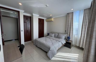 TAN-RE HOUSE