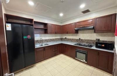 TAN-RE HOUSE